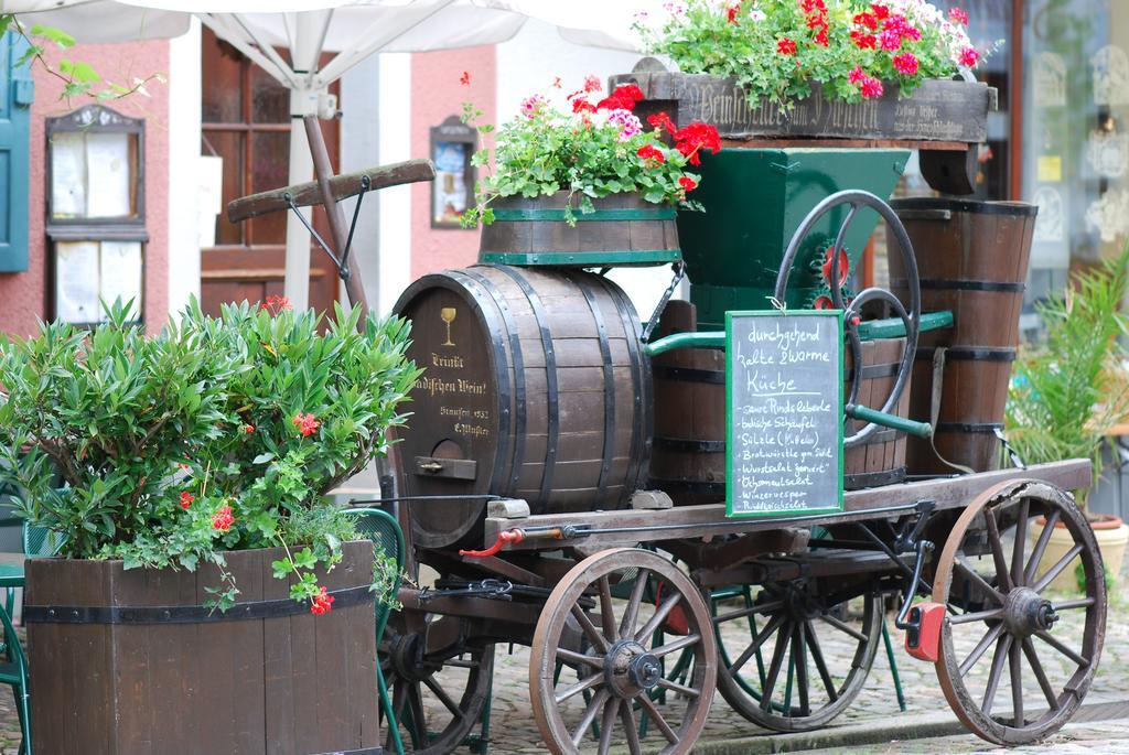 Gasthaus Zum Hirschen Staufen im Breisgau Luaran gambar